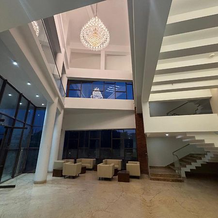 The Pearl Club Resort Shānti Niketan 外观 照片