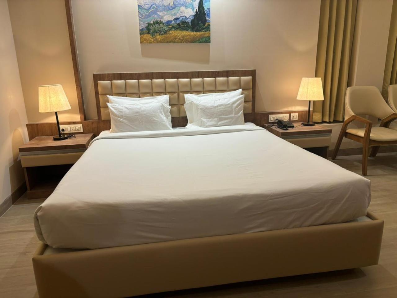 The Pearl Club Resort Shānti Niketan 外观 照片