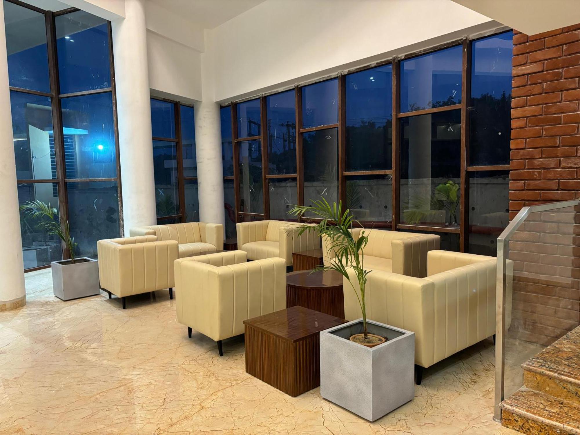 The Pearl Club Resort Shānti Niketan 外观 照片