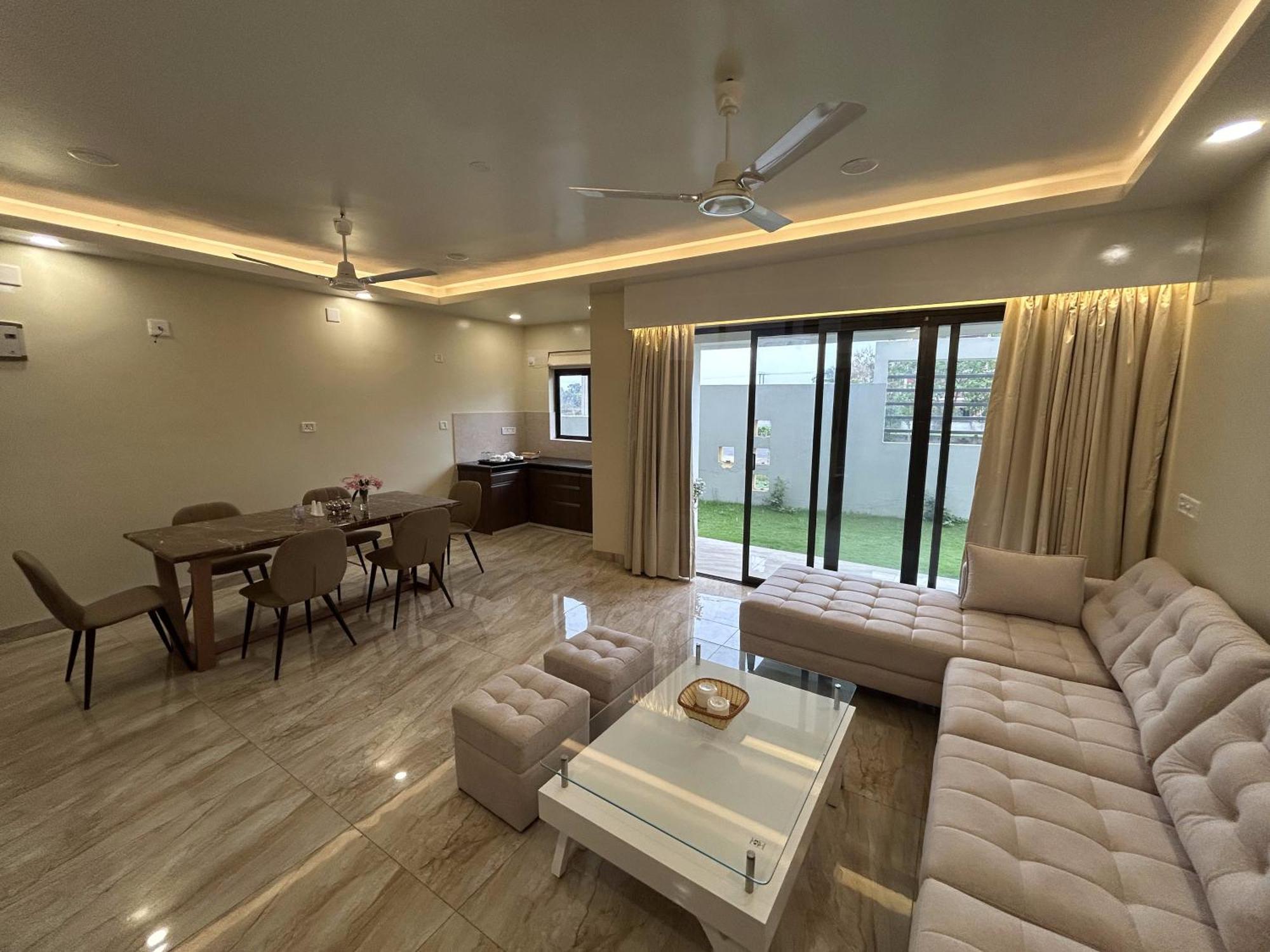 The Pearl Club Resort Shānti Niketan 外观 照片